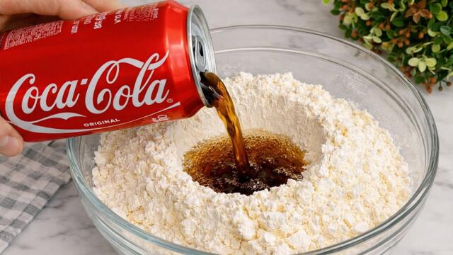 Meine Großmutter hat mir das beigebracht! Gib einfach Coca-Cola ins Mehl!