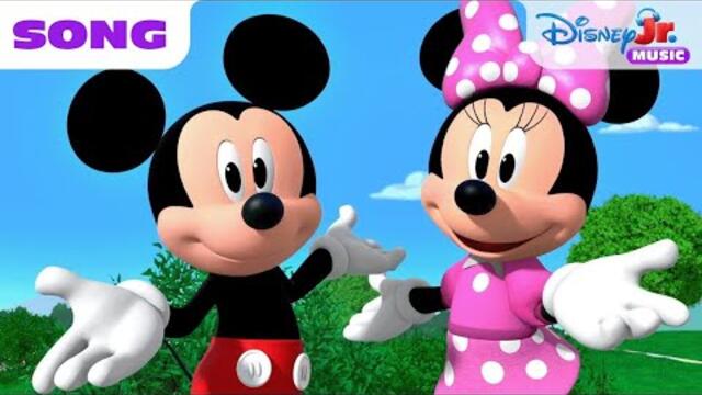 Mickey Mouse & Minnie Mouse Having Fun with Friends 🐭✨