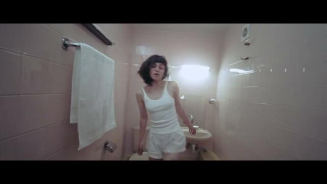 yanichka Nushi - 43 (Official Video)