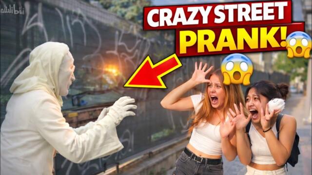 Sydney statue shock: when the cowboy comes to life 😱 Funny Street Prank in Public Viral Prank 🤣