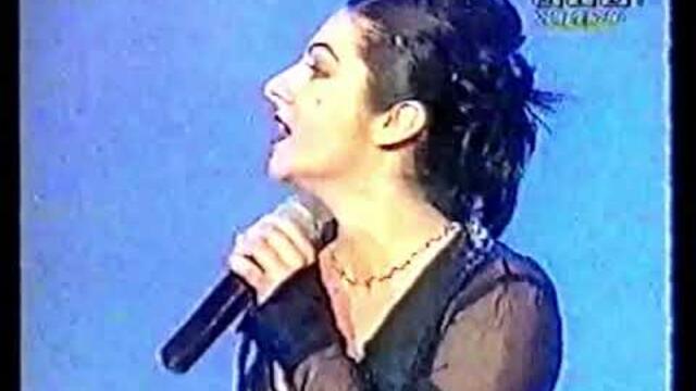 Elena Petreska - Svetlina (Skopje Fest 2000)