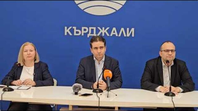 „Да, България“ в Кърджали: Моделът на ДПС се пропуква