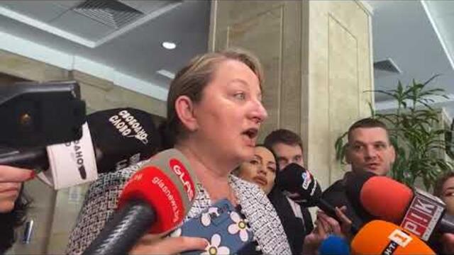 НА ЖИВО - Деница Сачева: Това правителство започва с фалстарт за честни избори
