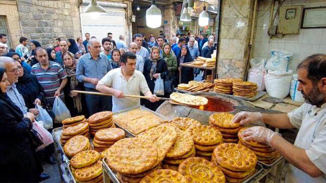 10 Iranian Breads You MUST Try Before You Die!