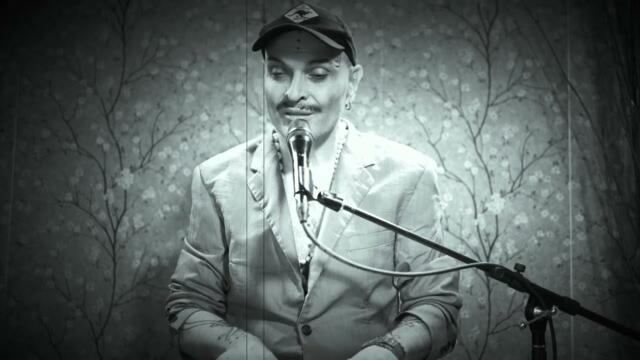 Ivo Dimchev - Warm coffin