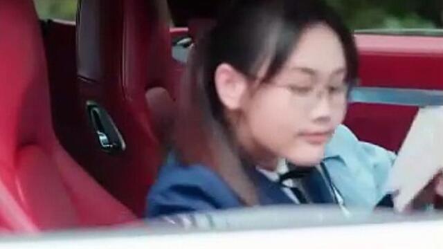 LINDA WALKER The Heiress Who Won With Brains Full