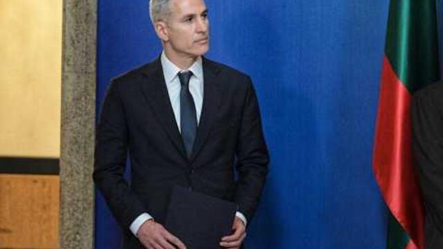 Андрей Гюров свика Съвета по сигурността: България не участва във военната операция