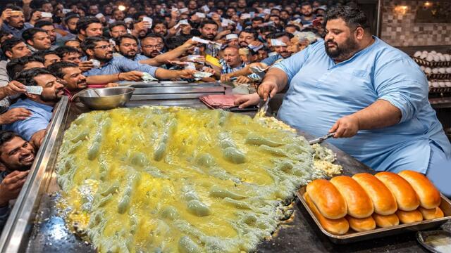Burger King Fast Burger maker - You have never seen Superman skills - Street Food India Fast Workers