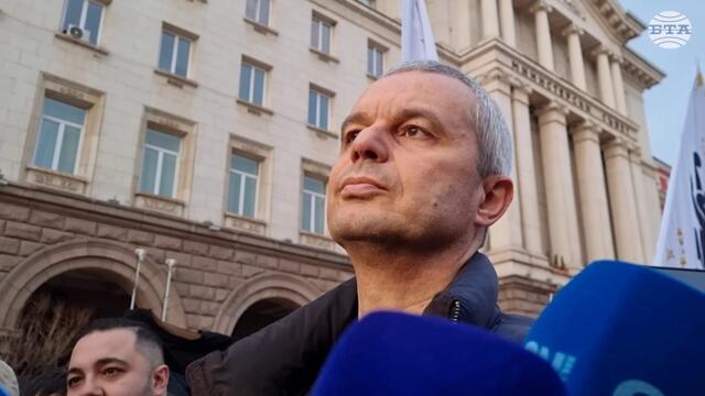 Искаме американските самолети да напуснат нашата страна, каза Костадин Костадинов