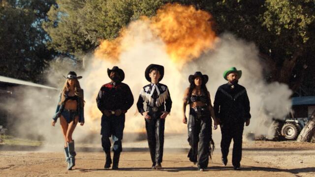 Eric Nam 에릭남 - How The Fire Started (Official Music Video)