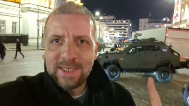 Заря за Трети март, добре! Но да извадят “пустинната котка” е прекалено⚠️С какво парадирате?!🚨