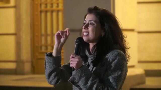 Протест с искане за мир събра привърженици на ПП "България може" пред Министерството на отбраната