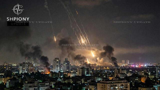 ISRAEL PANIK! Puluhan Rudal Iran Hantam Tel Aviv, AS Siaga Penuh