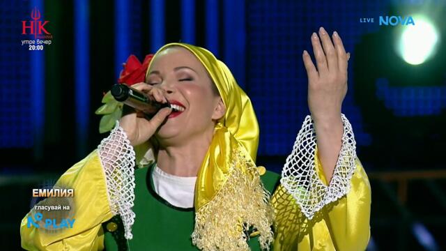 Емилия като Бинка Добрева - „Даньова мама“ | Като две капки вода