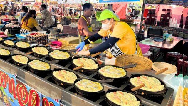 Mouth Watering! 300 Boxes Seafood Omelette Sold by Hardworking Thai Chef Everyday | Thai Street Food