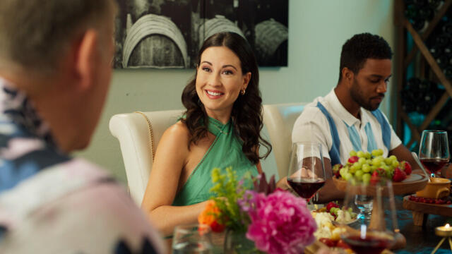 Капан за гаджета (синхронен екип, дублаж по Нова телевизия на 15.03.2026 г.) (запис)