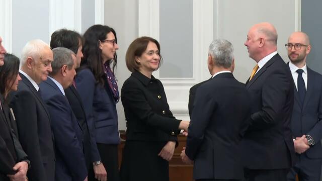 Церемония по предаване на изпълнителната власт се проведе в Министерския съвет - 19.02.2026