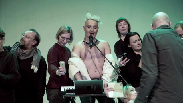 Ivo Dimchev - Pretty Birds /during Selfie concert in Helsinki/