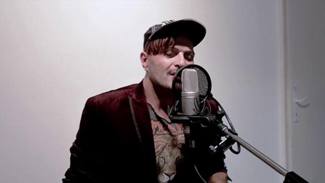 öp beni by Ivo Dimchev