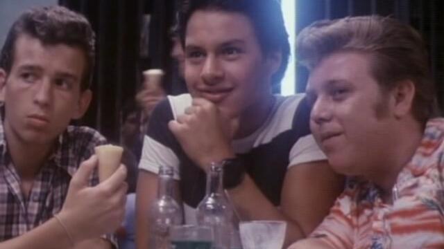 Сладолед на клечка I - Ескимо лимон (Lemon Popsicle I 1978) 1/2