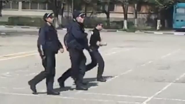 Новите полицаи СМЯХ