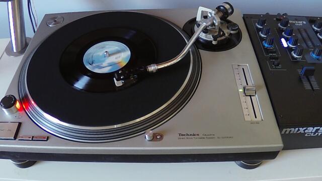 HAROLD FALTERMEYER - Axel F 7" Vinyl Version