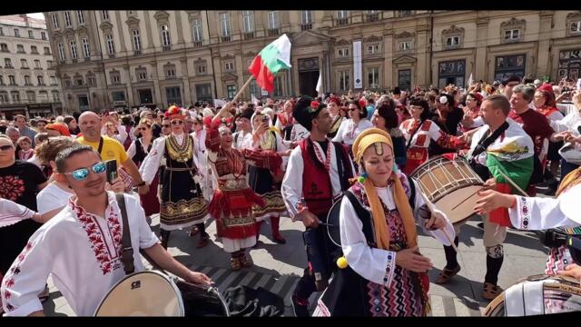 "Магията на българското хоро" - филм на Милена Милотинова / "The Magic Of The Bulgarian Horo"