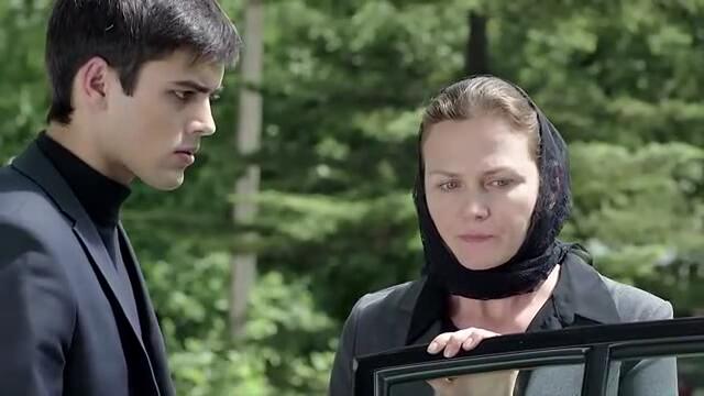 Под знака на Луната (2015) 3/3