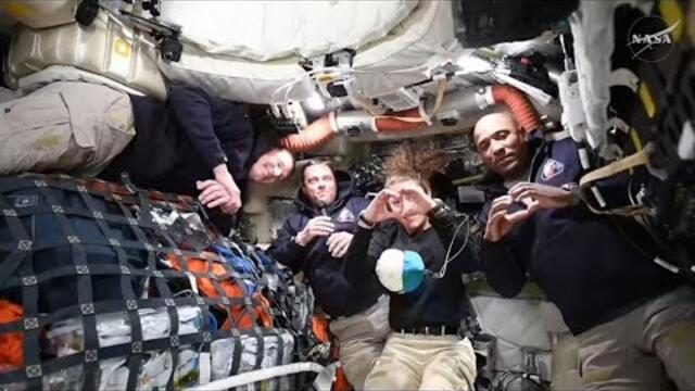 Интервю с Космоса: Екипът на Artemis II на път към Луната #novaofficial #nasa #наса #artemis #космос