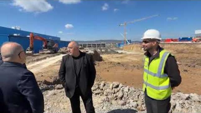 Бойко Борисов беше на живо — в Индустриален парк Шумен.Област Шумен 7.4./2026 г.