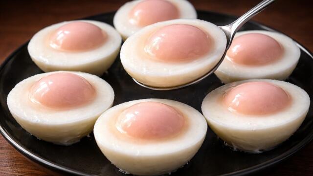 Stop Boiling & Frying Eggs! The 5-Star Hotel Secret to Perfect Poached Eggs! | Top DIY