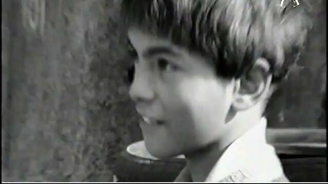 Супер Експрес - Сираци останаха