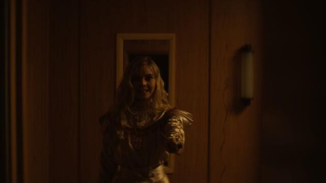 Кошмари на Куин Мери (синхронен екип, дублаж на Андарта Студио, 25.04.2026 г.) (запис)