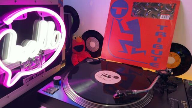 Dj Tonka - She Knows You (Club Nix)