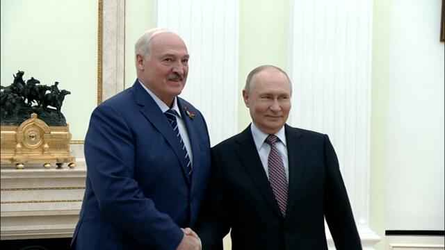 «МЫ НЕ ОТДАДИМ ЭТУ ПОБЕДУ» — Путин и Лукашенко жёстко ответили тем, кто хочет забыть 9 Мая
