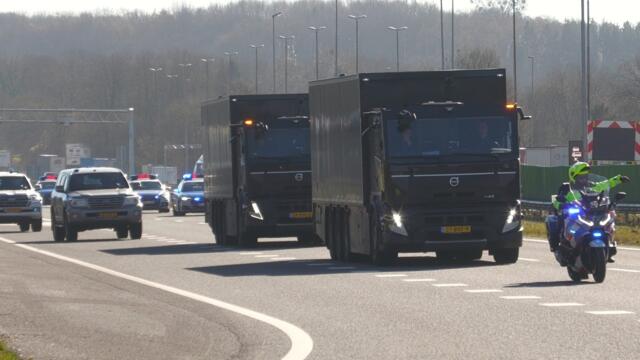 𝗚𝗢𝗨𝗗𝗧𝗥𝗔𝗡𝗦𝗣𝗢𝗥𝗧 💰 | Nederlandse Marechaussee & Duitse politie begeleiden DNB Waardetransport op de A76