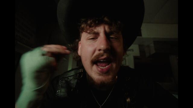 Fat Dog - Go F*** Urself (Official Video)