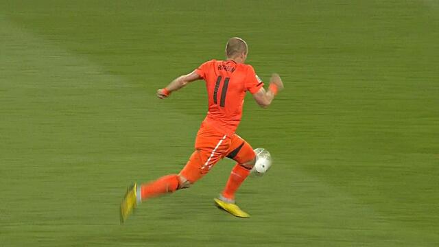 Top 10 Fastest Players In Football History