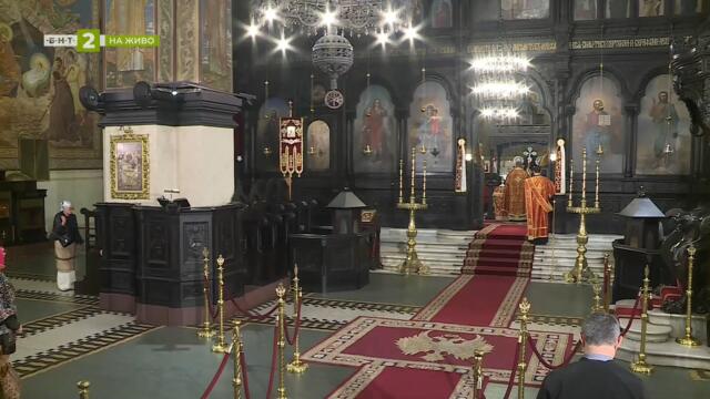 Неделна литургия - 17.05.2026