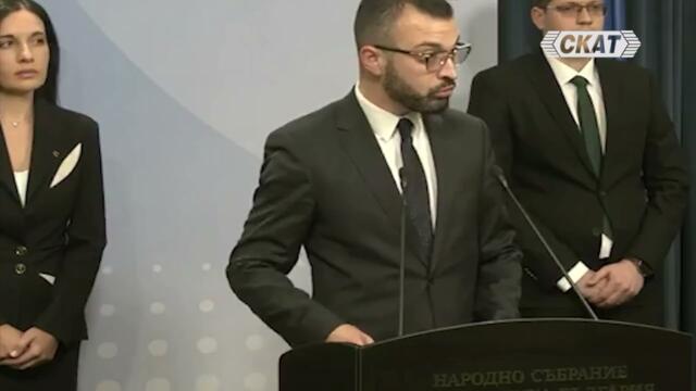 Прогресивна България отговаря за мракобесния нов правилник на парламента.  Ама заплатите си остават