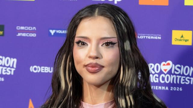 Дара с бляскаво посрещане в София