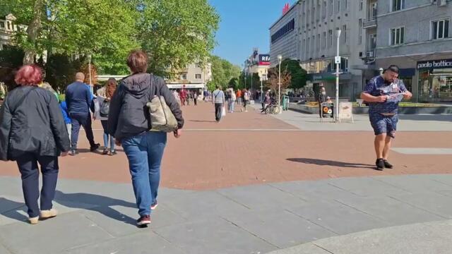 Разхождам Се Из Центъра На Варна