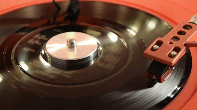 Gina G - Just A Little Bit ~ 45rpm Vinyl