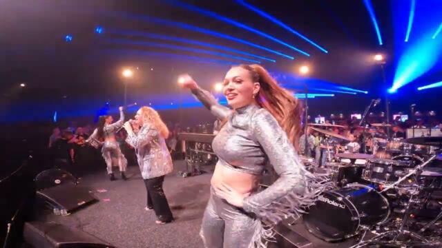 PARADISIO Ft. Sandra & Dj Patrick Samoy – BAILANDO – (Live at Back To The 90’s - 2025)