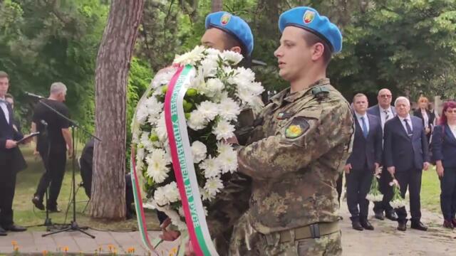 Русе почете паметта на Ботев и загиналите за свободата