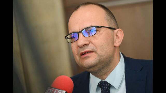 Брифинг на Мартин Димитров от "Демократична България" в Народното събрание (пълен запис)