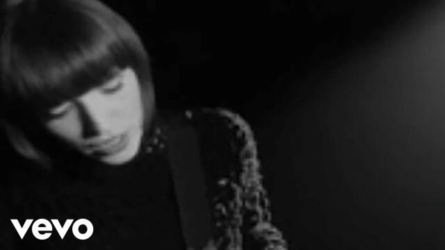 Daughter – Youth