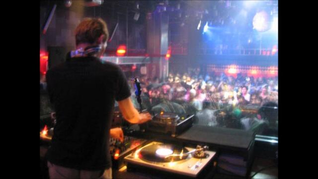Paul Van Dyk Live At Casino Berlin 17.12.2000., Essential Mix At BBC Radio 1
