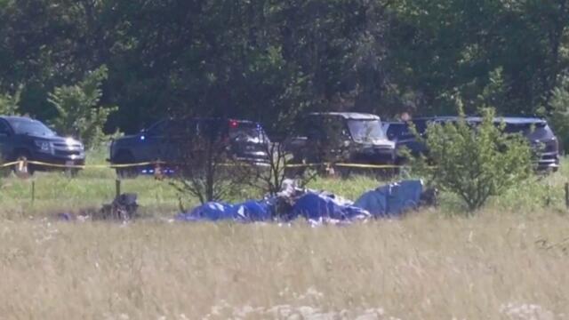 12 Dead In Missouri Skydivers Plane Crash