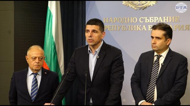 „Демократична България“ призова президента да свика КСНС за геополитическите рискове пред страната